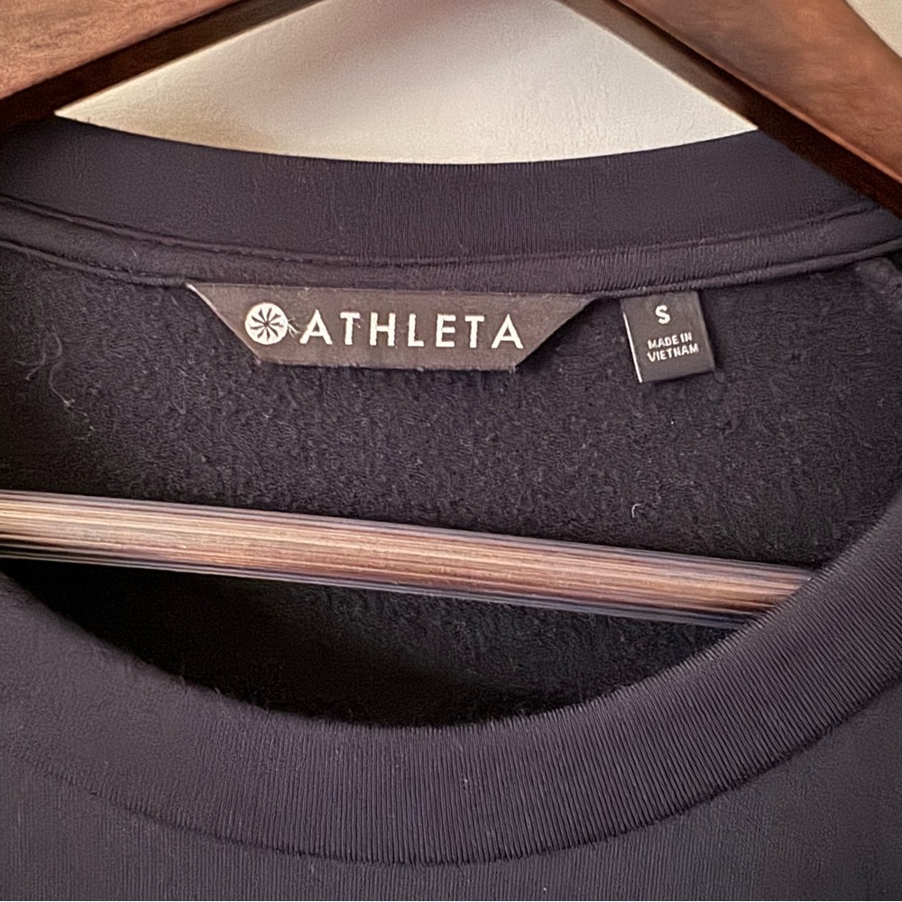 ATHLETA LONG SLEEVE SWEATSHIRT DRESS WITH SNAP SLEEVES BLACK SIZE SMALL GUC - Picture 5 of 6